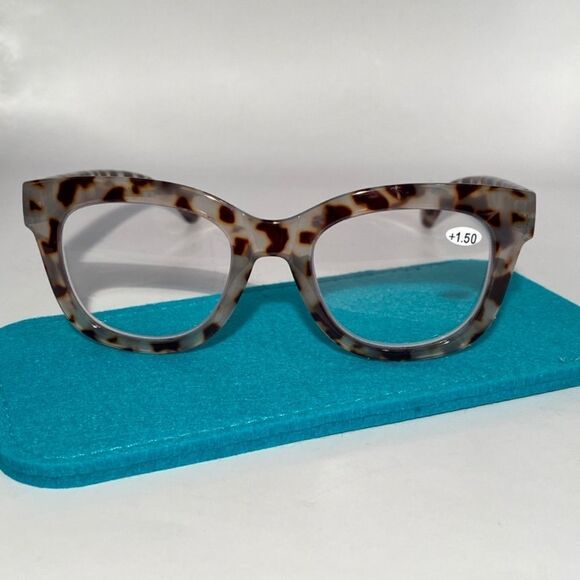 1389 Mona Oversize Reading Glasses 1.50 Readers Light Tortoise Frames NWT - Picture 2 of 9